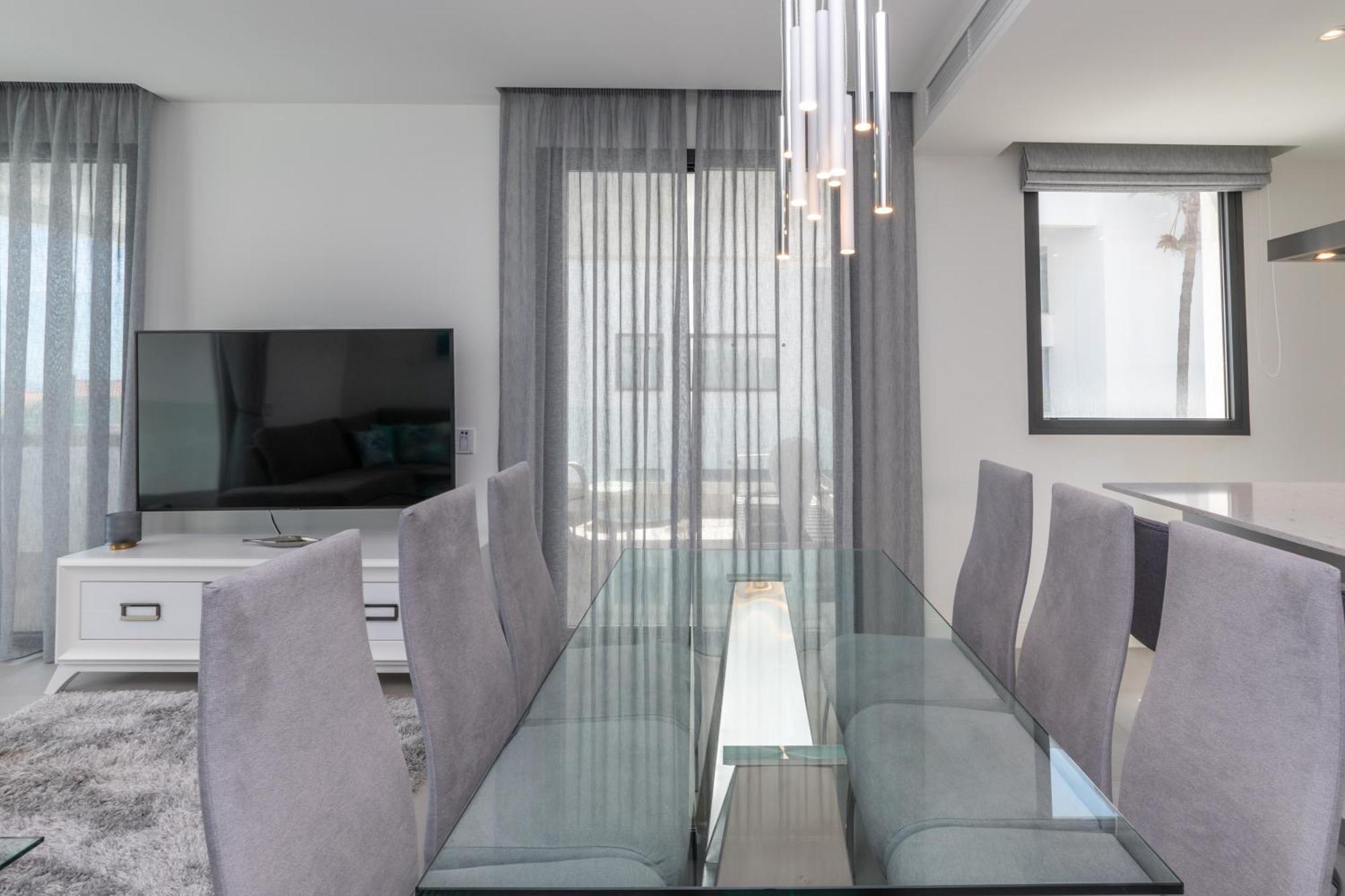 Luxury 2Br Seaviews - Santa Barbara Heights Daire Fuengirola Dış mekan fotoğraf